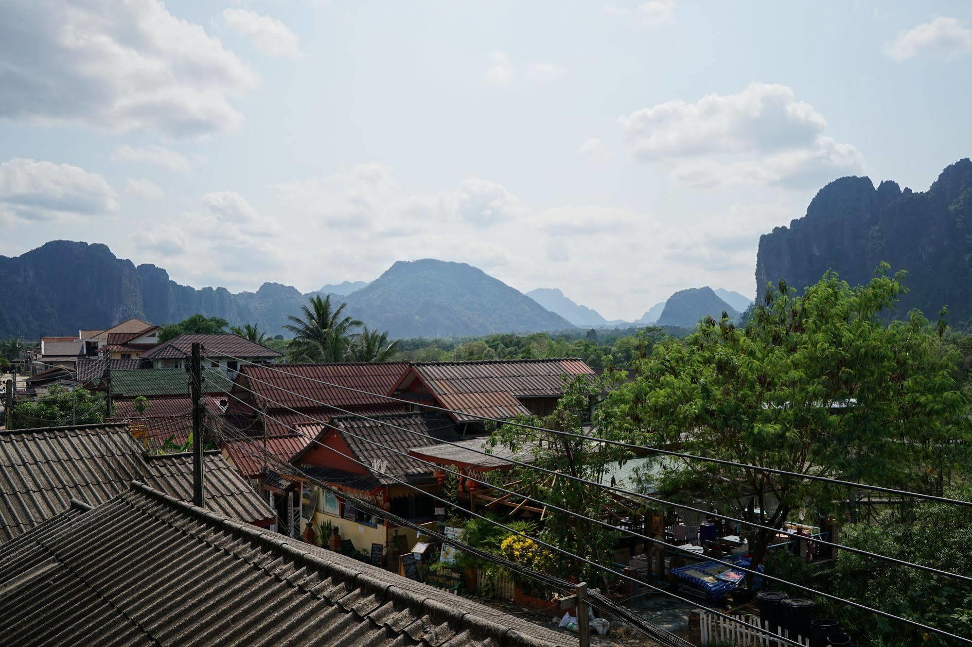 Mountainview Riverside Boutique Hotel Vang Vieng Exterior photo
